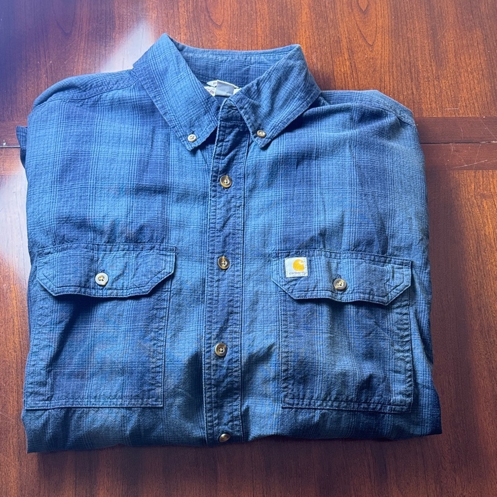 Carhartt Men’s Outdoor Workwear 100% Cotton Relax Fit Navy Plaid Button Down